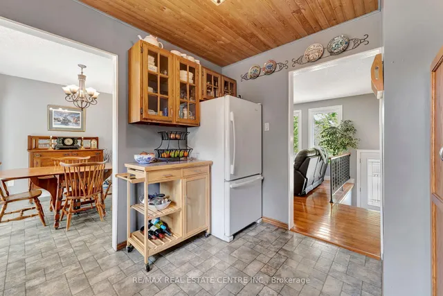 Additional image 14 of 11 Brassey Crt