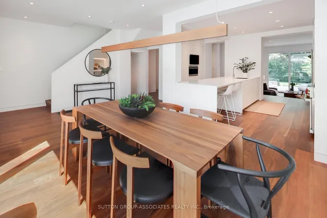 Additional image 7 of 83 Pinewood Ave