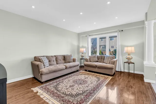 Additional image 7 of 38 Woodbine Ave