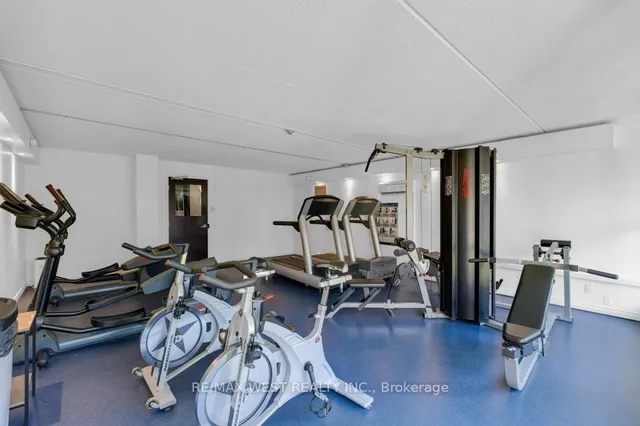 Additional image 28 of 2 Glamorgan Ave Unit 203