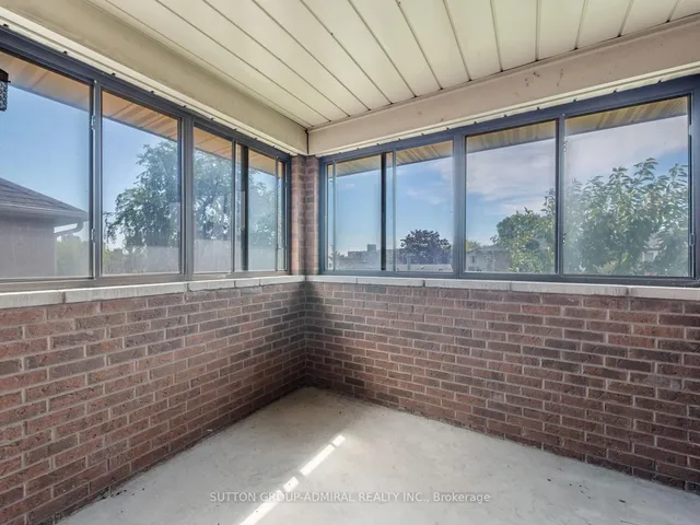 Additional image 22 of 150 Maybourne Ave