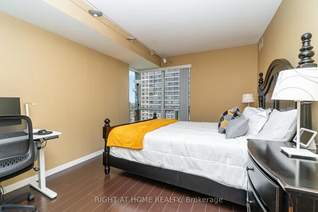 Additional image 10 of 1 Lee Centre Dr Unit 1912