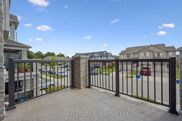 Additional image 26 of 13 Meadowridge St