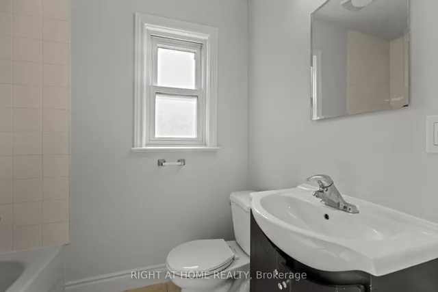 Additional image 15 of 154 Edinborough Crt