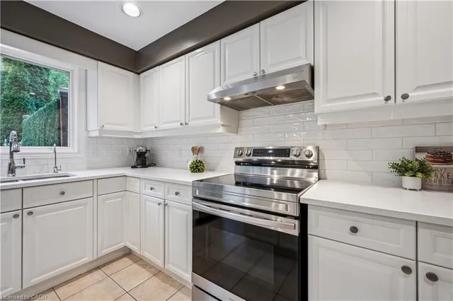 Additional image 42 of 533 Rush Meadow Cres