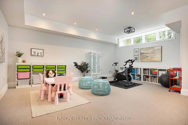 Additional image 26 of 33 Hunt Club Dr