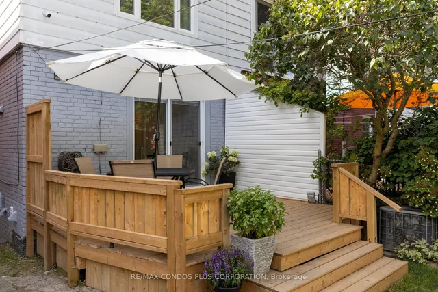 Additional image 28 of 54 Robbins Ave