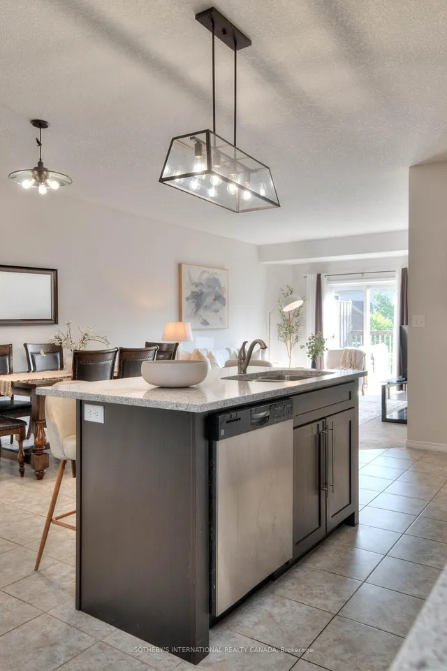 Additional image 18 of 208 Jessica Cres Unit Unit # A