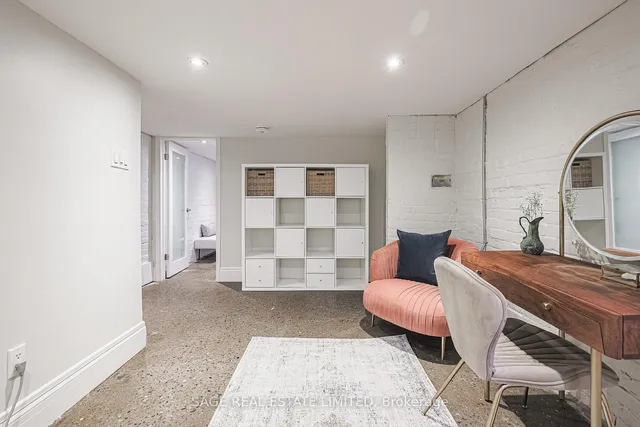 Additional image 18 of 140 Strachan Ave