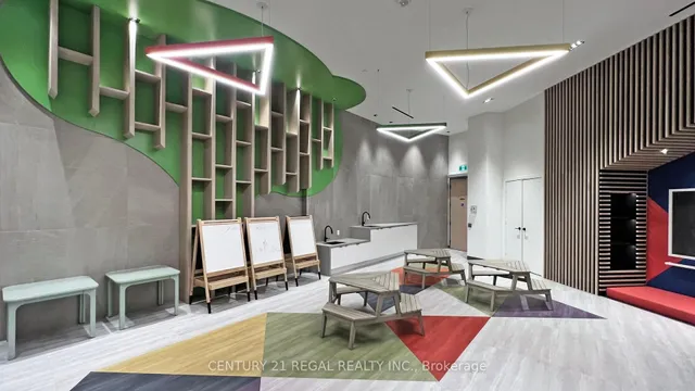 Additional image 30 of 50 George Butchart Dr Unit 314