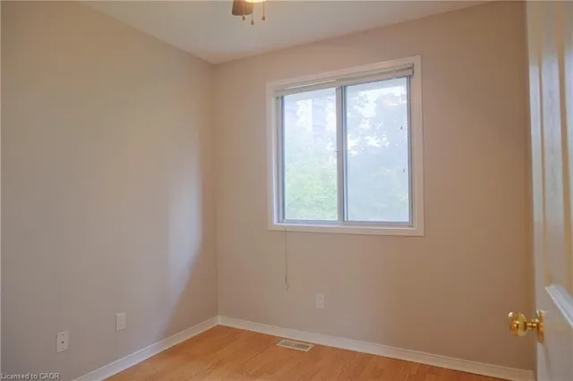 Additional image 26 of 59 Mooregate Cres