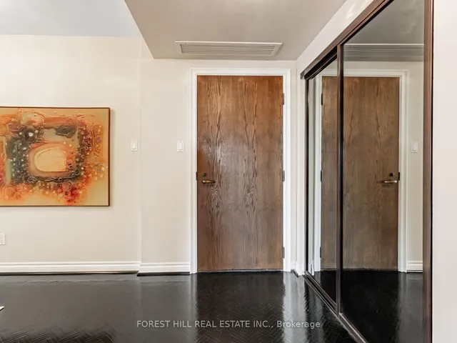 Additional image 4 of 175 Cumberland St Unit 1810/1809