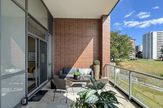 Additional image 33 of 36 Forest Manor Rd Unit 103