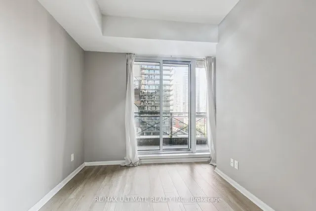 Additional image 18 of 35 Hayden St Unit 1002