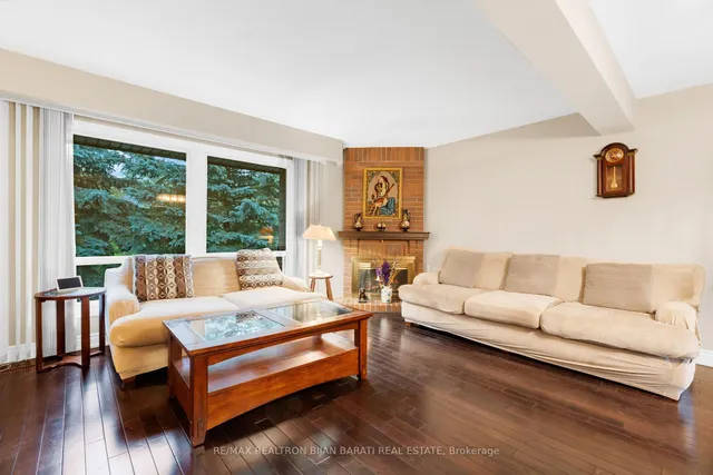 Additional image 3 of 105 Gypsy Roseway