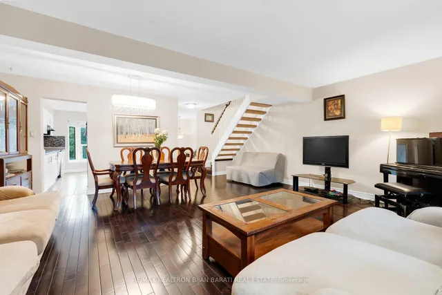 Additional image 5 of 105 Gypsy Roseway