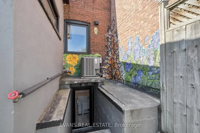 Additional image 22 of 25 Uxbridge Ave