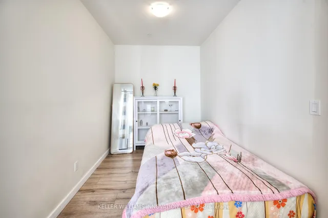 Additional image 13 of 690 King St Unit 622