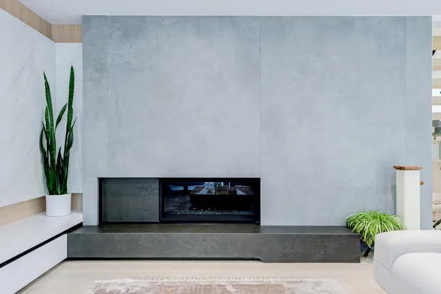 Additional image 21 of 11 Sherin Crt