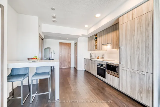 Additional image 8 of 27 Mcmahon Dr Unit #2805