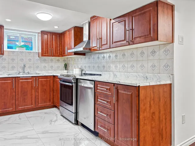 Additional image 23 of 46 Ronway Cres