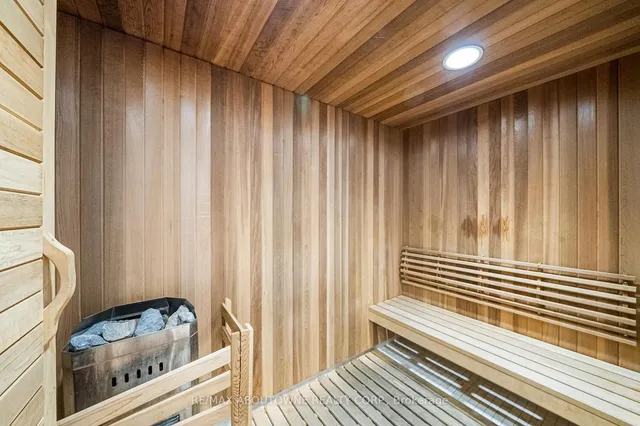 Additional image 38 of 70 Annie Craig Dr Unit 5103