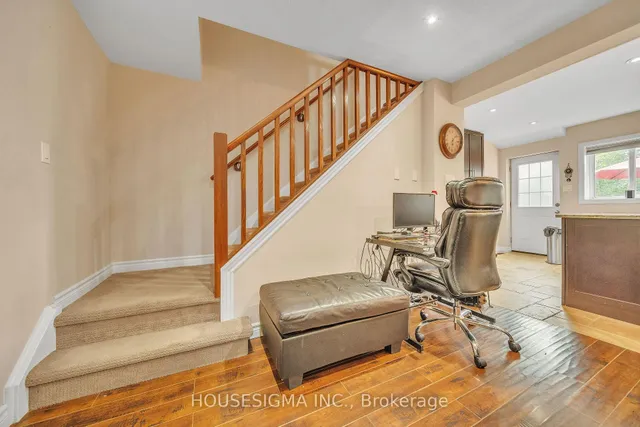 Additional image 22 of 50 Westmount Rd Unit 16