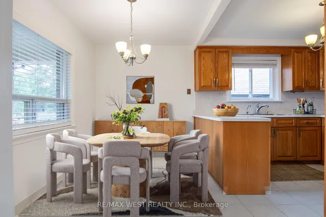 Additional image 14 of 50 Larchmere Ave