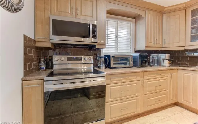 Additional image 16 of 12 Mccabe Crt