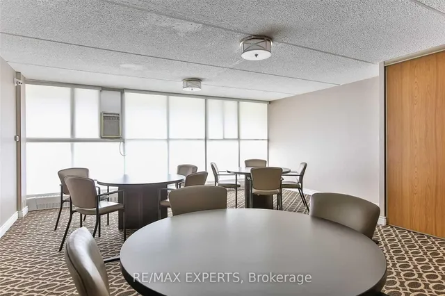 Additional image 24 of 2 Glamorgan Ave Unit 306