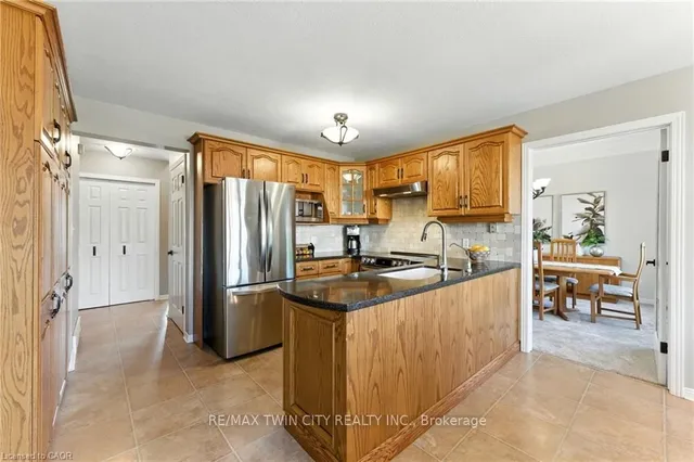 Additional image 14 of 62 Zeller Dr