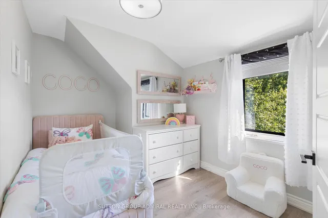 Additional image 19 of 75 Collinson Blvd