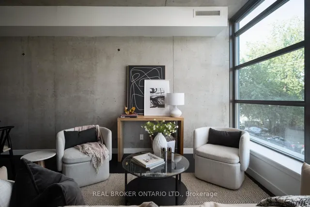 Additional image 4 of 90 Broadview Ave Unit 202