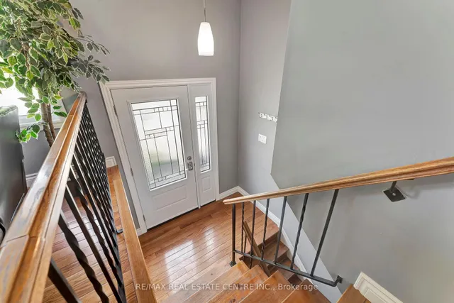 Additional image 5 of 11 Brassey Crt