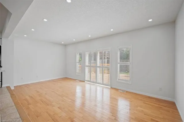 Additional image 14 of 51 Peach Blossom Cres