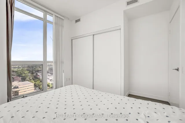 Additional image 21 of 33 Singer Crt Unit 2205