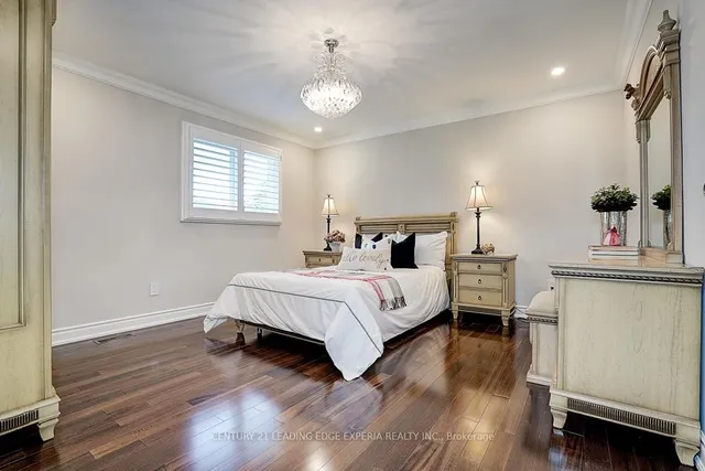 Additional image 18 of 108 Collingsbrook Blvd