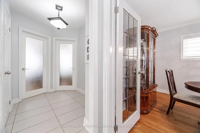 Additional image 20 of 185 Dunraven Dr