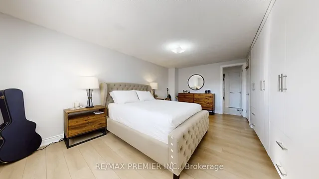 Additional image 21 of 16 Magdalena Crt