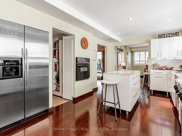 Additional image 9 of 15 Ridelle Ave