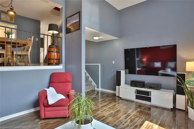 Additional image 13 of 1085 Queens Blvd Unit 13