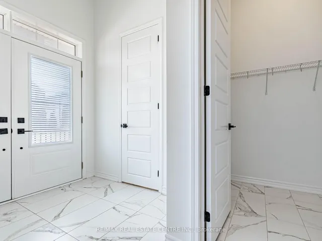 Additional image 4 of 71 Routley St