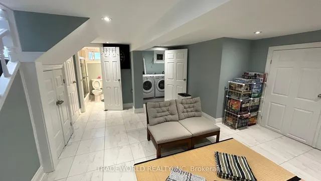 Additional image 27 of 5 Woodfern Dr