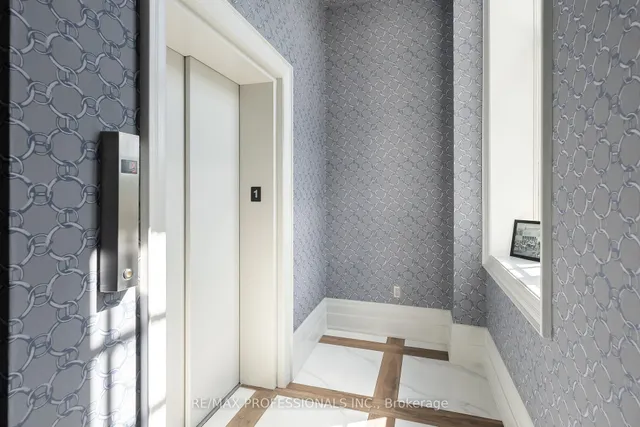 Additional image 3 of 1111 Avenue Rd Unit 205