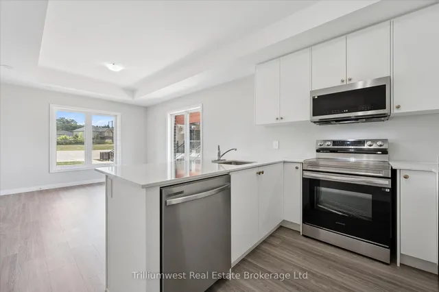 Additional image 5 of 10 South Creek Dr Unit 34