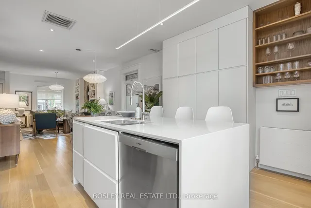 Additional image 22 of 10 Herman Ave