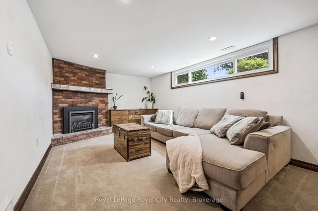 Additional image 27 of 22 Owen Ave