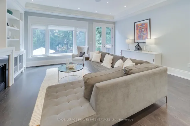 Additional image 19 of 409 Deloraine Ave