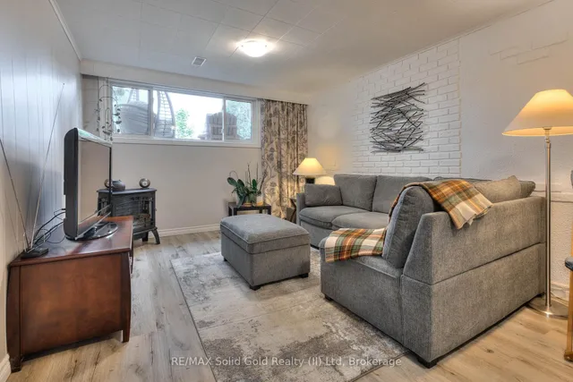 Additional image 24 of 232 Kenneth Ave