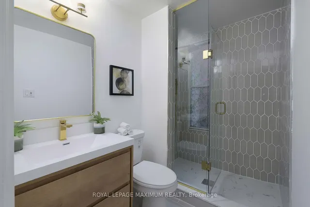 Additional image 24 of 132 Wallace Ave